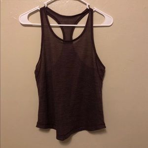 Lululemon racer back tank size 6-8